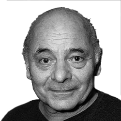 Burt Young -  83 Years Old(histoire-universelle)