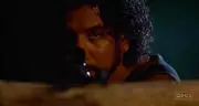 Consulter la page de Miroir 3x22 Sayid'sAiming