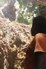 Orientation (episode: 2x03) 2X03MichaelEkoPit