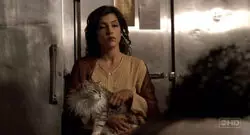 Enter 77 (episode: 3x11) Amira et son chat