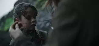Jyn reçoit un cristal de kyber