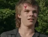 Henry Bowers menaçant