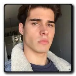 Marco(a-travers-ma-fenetre-saga)