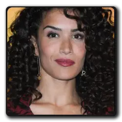 Toutes les infos sur Yasmine Yasmine(de-l-autre-cote-du-periph-saga)