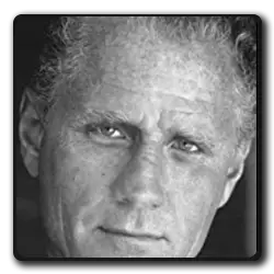 Colonel Axelrod(films-non-classes)