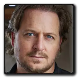 Doug MacArthur(films-non-classes)