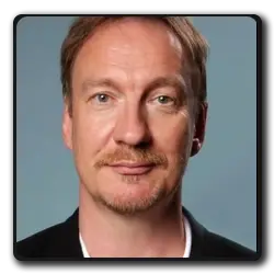 Toutes les infos sur John Pearce John Pearce(films-non-classes)