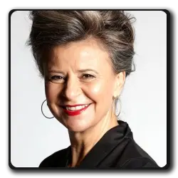 Nell Van Dort / Hildegarde (voix)(films-non-classes)