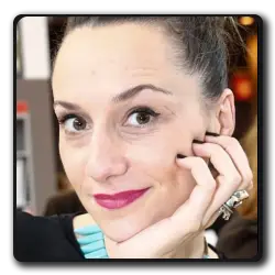 Toutes les infos sur Sophie, Contrebassiste Sophie, Contrebassiste(films-non-classes)