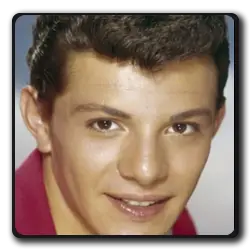 Toutes les infos sur Anges Adolescents Anges Adolescents(grease-saga)
