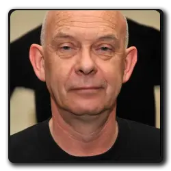 Pinhead / Capitaine Elliot Spencer(films-non-classes)