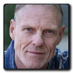 Toutes les infos sur Gary Le Commandant De La Base Gary Le Commandant De La Base(iron-sky-saga)