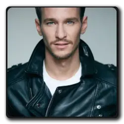 Toutes les infos sur Sasha Sasha(iron-sky-saga)