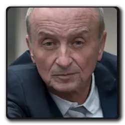 Toutes les infos sur M. Mosely M. Mosely(la-trilogie-des-gemmes-saga)