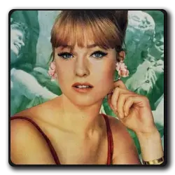 Toutes les infos sur 1ère Séductrice Troisième Classe 1ère Séductrice Troisième Classe(lemmy-caution-saga)