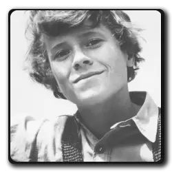 Toutes les infos sur Adolescent Clark Kent (images D'archives) Inconnu Adolescent Clark Kent (images D'archives) Inconnu(superman-saga)