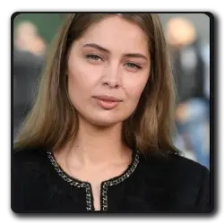 Toutes les infos sur Claire Abel Claire Abel(tout-le-monde-ment)