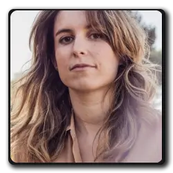 Toutes les infos sur Stephanie (segment "Deuxième Lune De Miel") Stephanie (segment "Deuxième Lune De Miel")(v_h_s-saga)