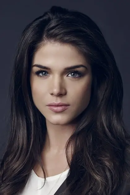 Photo de Avgeropoulos, Marie Photo de Avgeropoulos, Marie