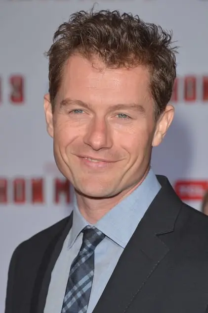 Photo de Badge dale, James Photo de Badge dale, James