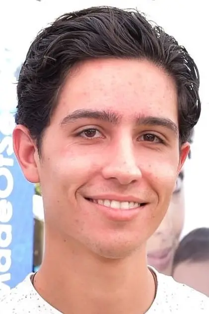 Photo de James henrie, Lorenzo Photo de James henrie, Lorenzo