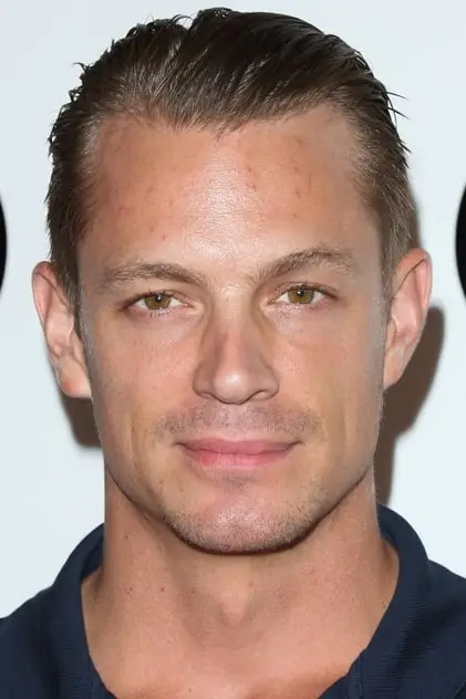Photo de Kinnaman, Joel