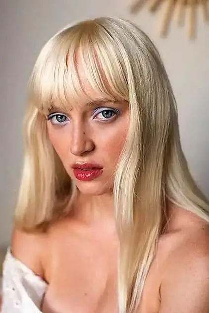 Photo de Kolokolchykova, Karina Photo de Kolokolchykova, Karina