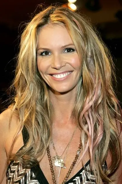 Photo de Macpherson, Elle