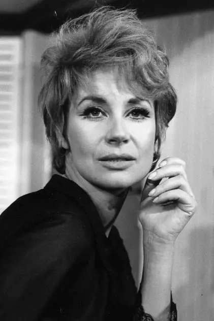 Photo de Maurier, Claire Photo de Maurier, Claire