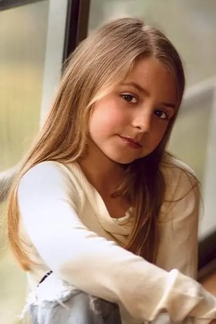 Photo de Momsen, Sloane Photo de Momsen, Sloane