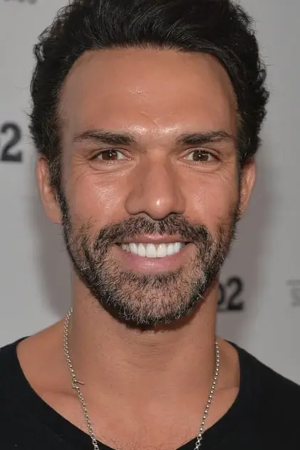 Photo de Shahlavi, Darren Photo de Shahlavi, Darren