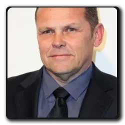 Toutes les infos sur Directeur Kevin Mitchell Directeur Kevin Mitchell(24-heures-chrono_2001)