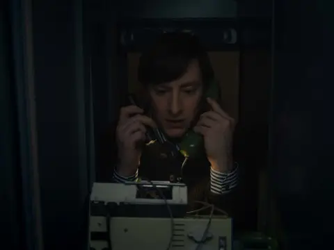 Consulter les informations sur l'épisode 3615 Toni