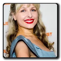 Toutes les infos sur Femme Polonaise (voix) Femme Polonaise (voix)(8-jours_2019)