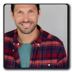 Toutes les infos sur Andrew Reynolds Andrew Reynolds(9-1-1-lone-star_2020)