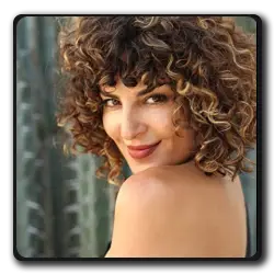 Toutes les infos sur Dr Kelsey Akopian Dr Kelsey Akopian(9-1-1-lone-star_2020)
