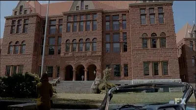 Consulter les informations sur l'épisode Bienvenue à Briarcliff