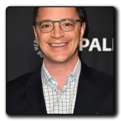 Toutes les infos sur Dr Curran Dr Curran(american-horror-story_2011)