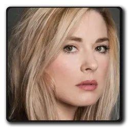Jeunes Moira(american-horror-story_2011)