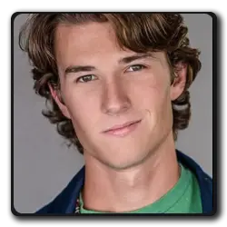 Toutes les infos sur Lucas Lucas(american-wives_2007)