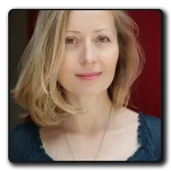 Toutes les infos sur Dorota, Employée Documentation Dorota, Employée Documentation(astrid-et-raphaelle_2019)