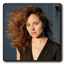 Toutes les infos sur Jenny Franklin Jenny Franklin(au-service-du-passe_2022)