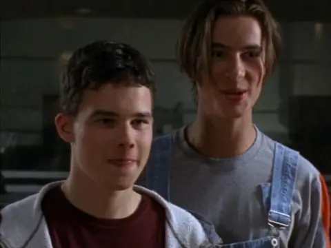 Consulter les informations sur l'&eacute;pisode Drive