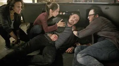 Consulter les informations sur l'épisode Black out