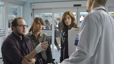 Consulter les informations sur l'épisode Coup double