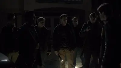 Consulter les informations sur l'épisode Au-delà des frontières