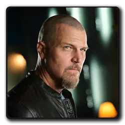 Toutes les infos sur Officier Lyle Officier Lyle(big-love_2006)