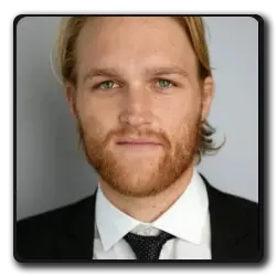 Cooper Redfield(black-mirror_2011)