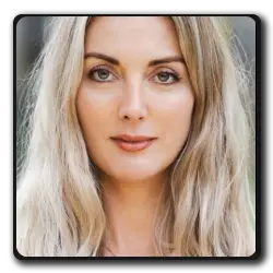 Toutes les infos sur Elena Tulaska Elena Tulaska(black-mirror_2011)