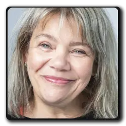 Felicity Carmichael(black-mirror_2011)